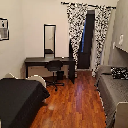 Apartment Re Federico Ii